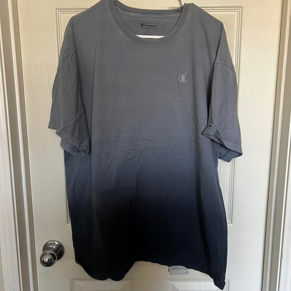 Champion grey ombre tee